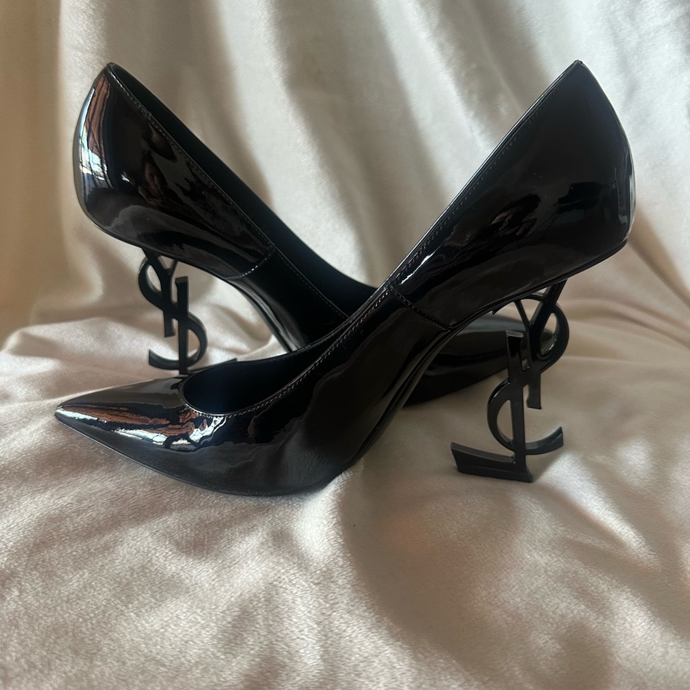 Saint Laurent Opyum Black Patent Leather Pumps Size 36